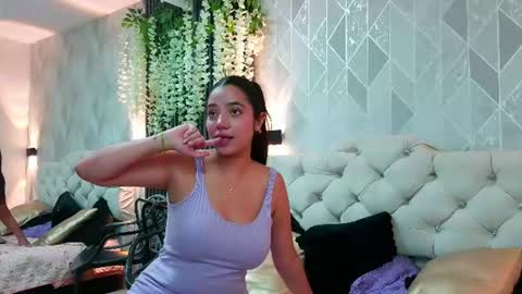 Snapshot of zaira_bonny chatting on 07-27-26, 03:30 Zaira Bonny online show from 07-27-26, 03:30