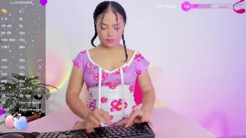 Snapshot of zaira_montero chatting on 12-17-24, 06:02 Zaira  online show from 12-17-24, 06:02