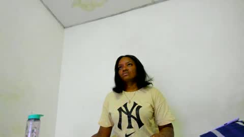 Zamara   online show from 01-22-25, 02:04