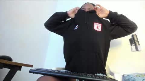 Snapshot of zamara__ chatting on 10-01-25, 01:06 Zamara online show from 10-01-25, 01:06