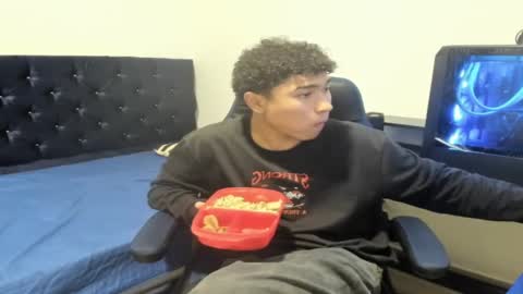 Snapshot of zammcito_ chatting on 12-04-24, 12:19 zamm online show from 12-04-24, 12:19