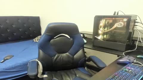 Snapshot of zammcito_ chatting on 12-25-24, 12:48 zamm online show from 12-25-24, 12:48