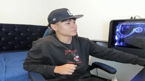 Snapshot of zammcito_ chatting on 01-04-25, 01:52 zamm online show from 01-04-25, 01:52