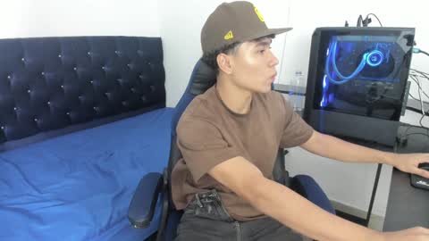 Snapshot of zammcito_ chatting on 01-25-25, 05:29 zamm online show from 01-25-25, 05:29