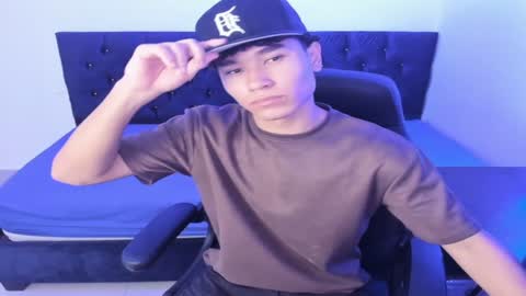 Snapshot of zammcito_ chatting on 01-27-25, 03:04 zamm online show from 01-27-25, 03:04