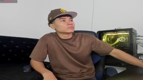 Snapshot of zammcito_ chatting on 02-01-25, 02:16 zamm online show from 02-01-25, 02:16