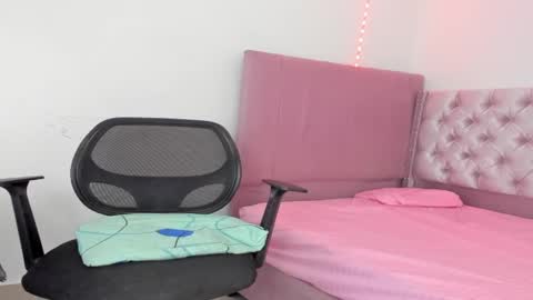 Snapshot of zammcito_ chatting on 02-02-25, 08:13 zamm online show from 02-02-25, 08:13