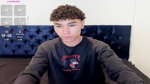 Snapshot of zammcito_ chatting on 02-10-25, 01:57 zamm online show from 02-10-25, 01:57