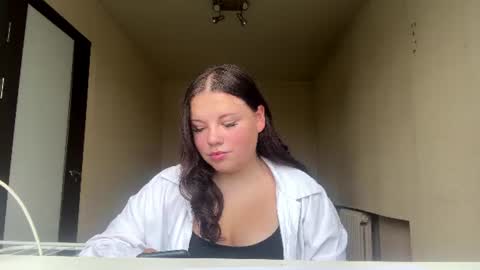 Liana online show from 08-04-26, 08:28