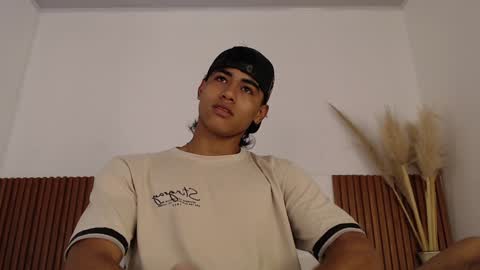 Zander online show from 01-24-25, 03:55