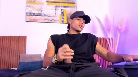 Zander online show from 09-13-25, 01:44