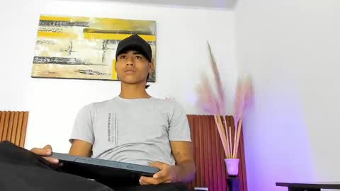 Zander online show from 11-09-25, 01:31