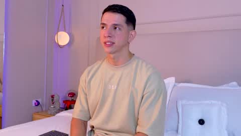 Zane Dawson online show from 11-15-25, 12:19