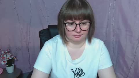 zannadreil online show from 05-06-26, 06:35