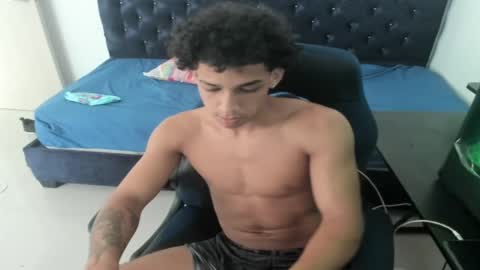 Snapshot of zanxley_ chatting on 12-28-24, 03:37 zanxley_ online show from 12-28-24, 03:37