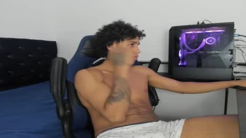 Snapshot of zanxley_ chatting on 01-13-25, 10:03 zanxley_ online show from 01-13-25, 10:03