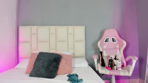 zaphiro__sky online show from 03-21-26, 08:52