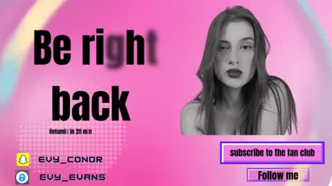 Snapshot of zaphiro__skye chatting on 06-22-26, 10:34 Skye online show from 06-22-26, 10:34