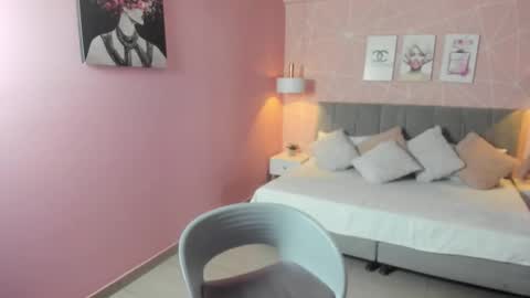 Zara Sweet  online show from 10-01-25, 01:28