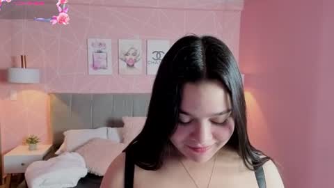 Snapshot of zara__sweet chatting on 06-18-26, 03:16 Zara Sweet online show from 06-18-26, 03:16