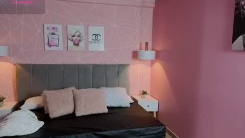 Snapshot of zara__sweet chatting on 06-30-26, 01:23 Zara Sweet online show from 06-30-26, 01:23