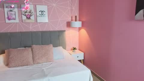 Snapshot of zara__sweet chatting on 07-09-26, 03:27 Zara Sweet online show from 07-09-26, 03:27