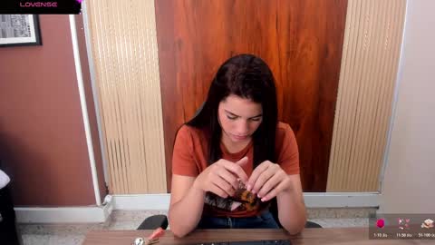 Zara online show from 10-21-25, 01:01