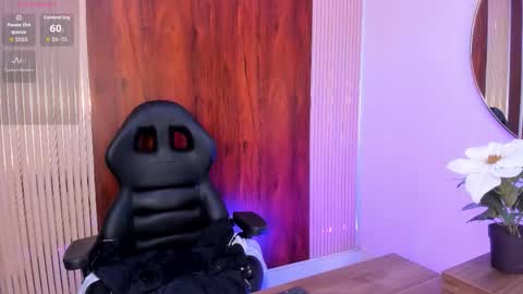 Zara online show from 11-01-25, 01:02