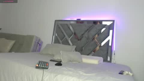 Snapshot of zara_fox03 chatting on 05-22-26, 11:10 zara online show from 05-22-26, 11:10
