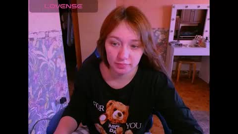 Snapshot of zara_golden chatting on 10-28-25, 03:10 chaturcum online show from 10-28-25, 03:10