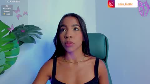 Snapshot of zara_leee chatting on 03-22-26, 09:40 Zara online show from 03-22-26, 09:40