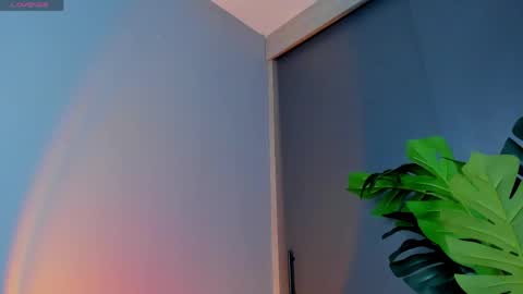 Snapshot of zara_leee chatting on 04-29-26, 02:32 Zara online show from 04-29-26, 02:32