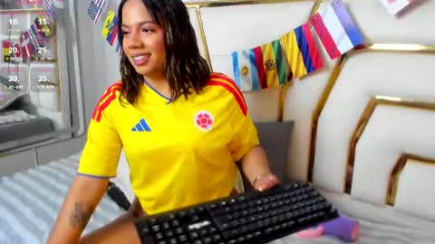 Snapshot of zarablazze_ chatting on 06-27-26, 07:08 zarablazze_ online show from 06-27-26, 07:08