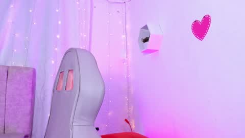 Snapshot of zaradulce chatting on 01-14-25, 06:17 Zara . online show from 01-14-25, 06:17