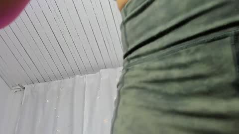 Snapshot of zaradulce chatting on 01-27-25, 12:48 Zara . online show from 01-27-25, 12:48