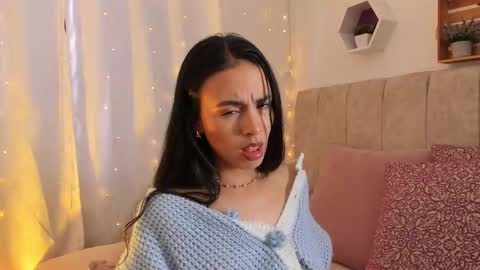 Snapshot of zaradulce chatting on 02-26-25, 04:35 Zara . online show from 02-26-25, 04:35