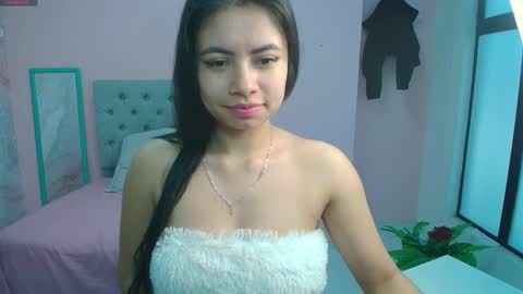 Zarah  online show from 12-11-24, 02:22
