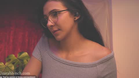 Miss Lynch   Next show  2911 online show from 12-05-24, 09:06