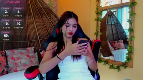 Zara Lim  online show from 12-18-24, 06:14