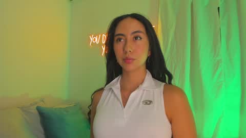 Snapshot of zaraparkers chatting on 01-31-25, 06:14 online show from 01-31-25, 06:14