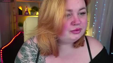 Lola online show from 03-04-25, 09:11