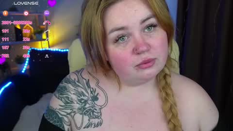 Lola online show from 03-09-25, 03:32