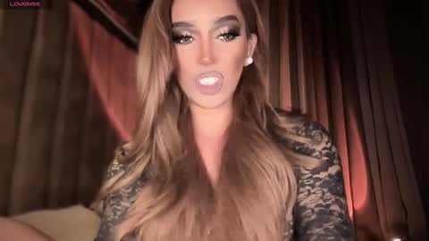 Snapshot of zarastoy chatting on 10-12-25, 06:56 zarastoy online show from 10-12-25, 06:56