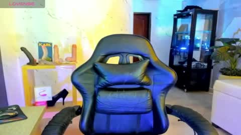 Zarath online show from 06-06-26, 03:33