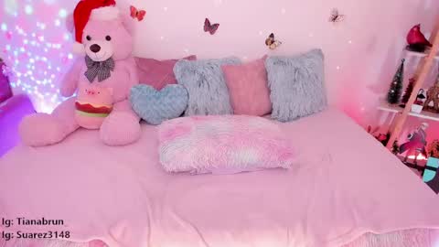Snapshot of zaratorres_ chatting on 12-05-24, 02:33 Zara online show from 12-05-24, 02:33