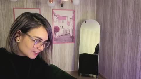 Isabella online show from 05-08-26, 01:49