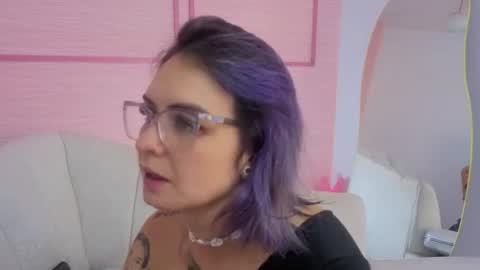 Isabella online show from 06-22-26, 12:46
