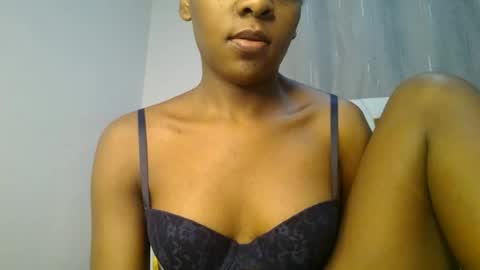 zariah online show from 06-22-26, 03:25