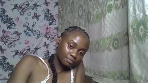 Snapshot of zarinamarlin chatting on 05-25-26, 09:21 zarinamarlin online show from 05-25-26, 09:21