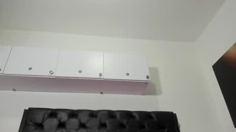 Zaritha Li online show from 12-28-24, 03:26